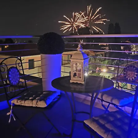 Garda View - Nuovo Con Solarium Vista * Garda (Verona)