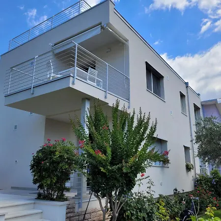 Garda View - Nuovo Con Solarium Vista Apartment Garda (Verona)